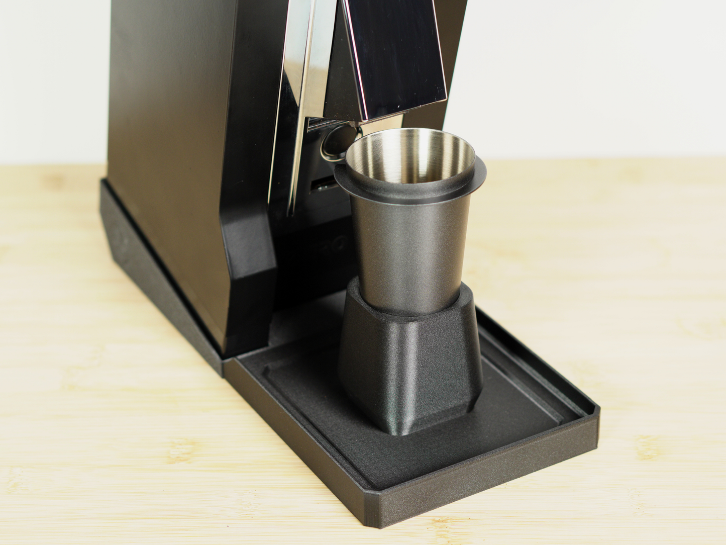 Eureka Mignon Set with Tilted Base | Magnetic Front Tray | Metallic Dosing Cup and Stand | Low Retention Kit | Reduced Coffee Spillage